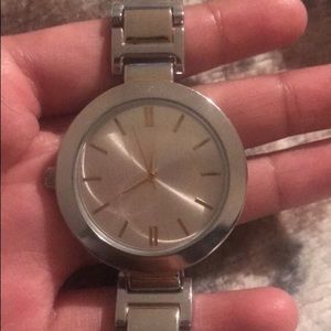 Round silver michael kors analog watch